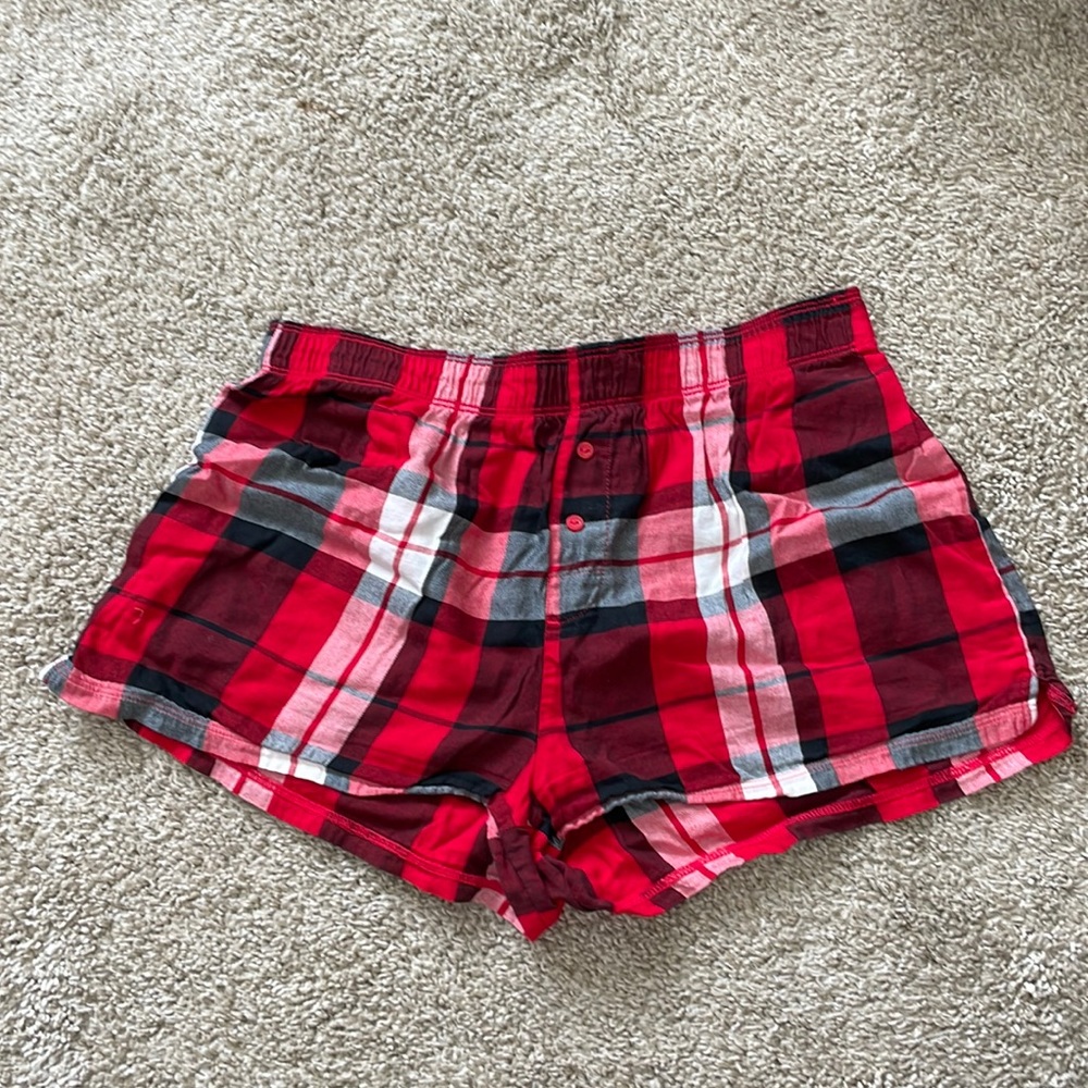 Plaid sleep shorts